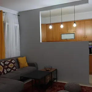 όμορφο με αυλή Διαμέρισμα