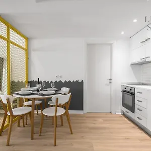 Nyma White Apartments, The Luxury Διαμέρισμα